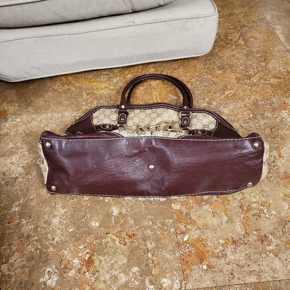Purse - Picture 4 of 9